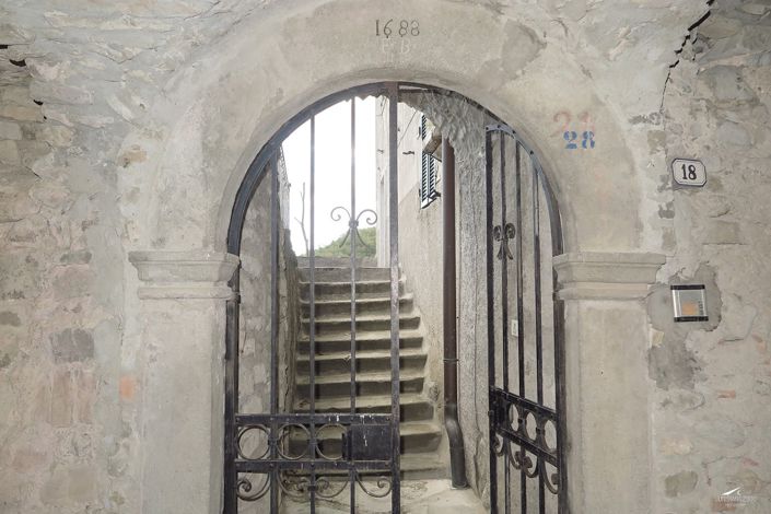 Image No.6-3 Bed Village House for sale