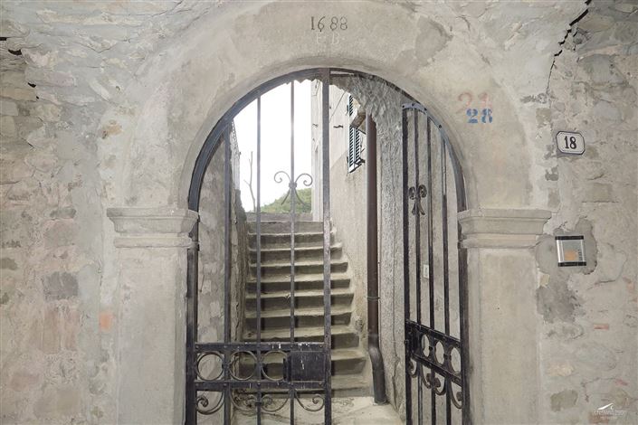 Image No.6-3 Bed Village House for sale