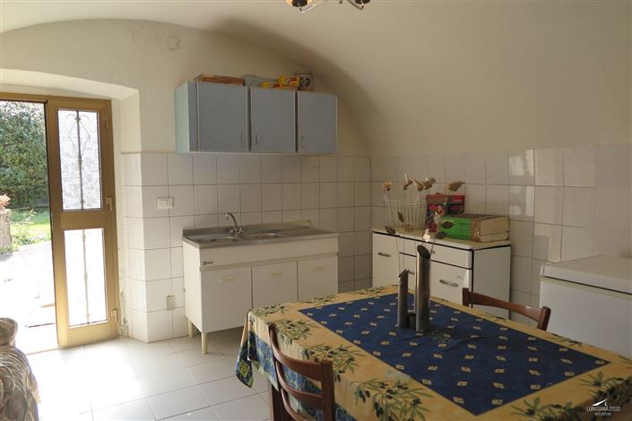 Image No.25-4 Bed Property for sale