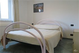 Image No.40-Propriété de 8 chambres à vendre à Fosdinovo