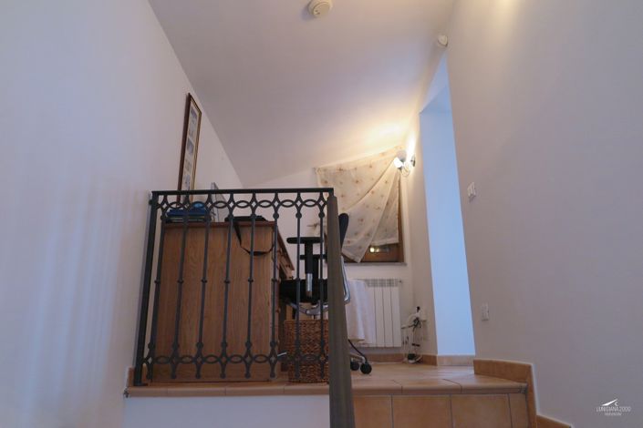 Image No.25-4 Bed Property for sale