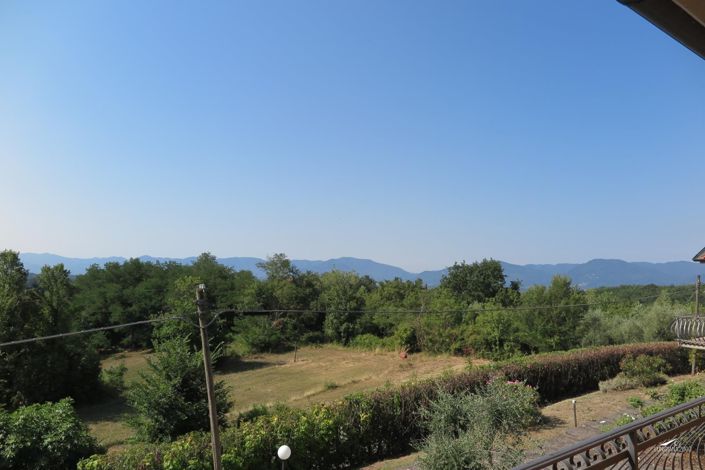 Image No.36-4 Bed Property for sale