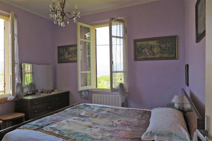 Image No.38-2 Bed Property for sale