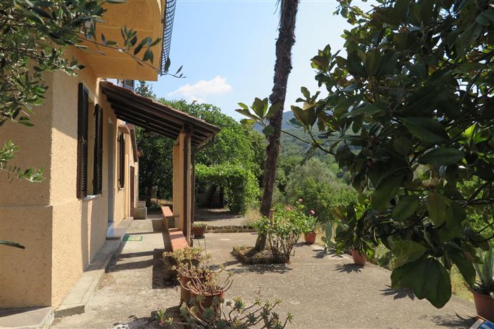 Image No.45-2 Bed Property for sale