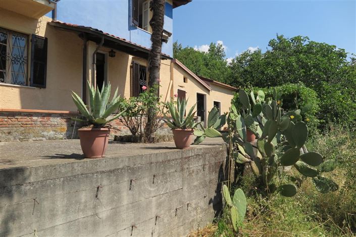 Image No.48-2 Bed Property for sale