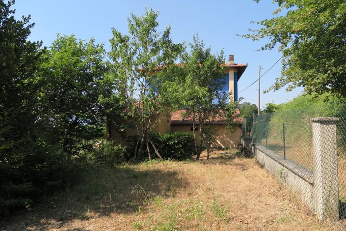 Image No.54-2 Bed Property for sale