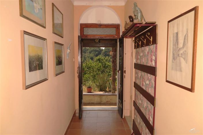 Image No.7-2 Bed Property for sale