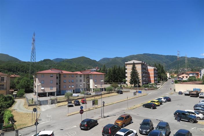 Image No.25-2 Bed Apartment for sale