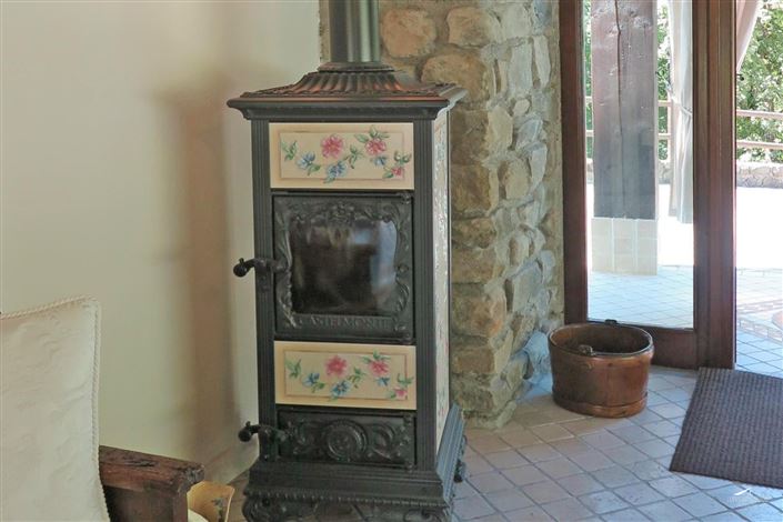 Image No.14-3 Bed Property for sale