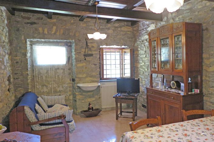 Image No.15-Propriété de 3 chambres à vendre à Bagnone