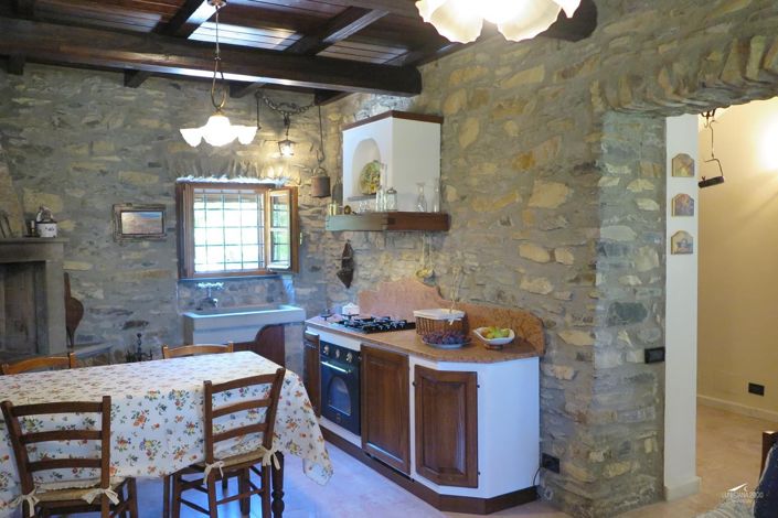 Image No.17-Propriété de 3 chambres à vendre à Bagnone