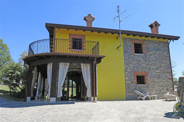 Image No.2-3 Bed Property for sale