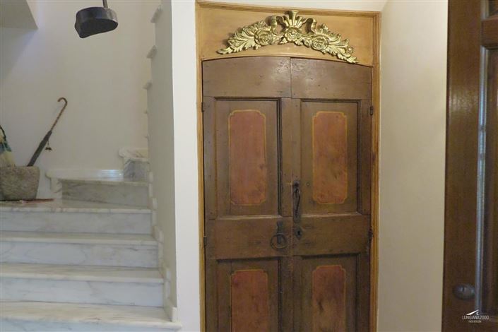 Image No.21-3 Bed Property for sale