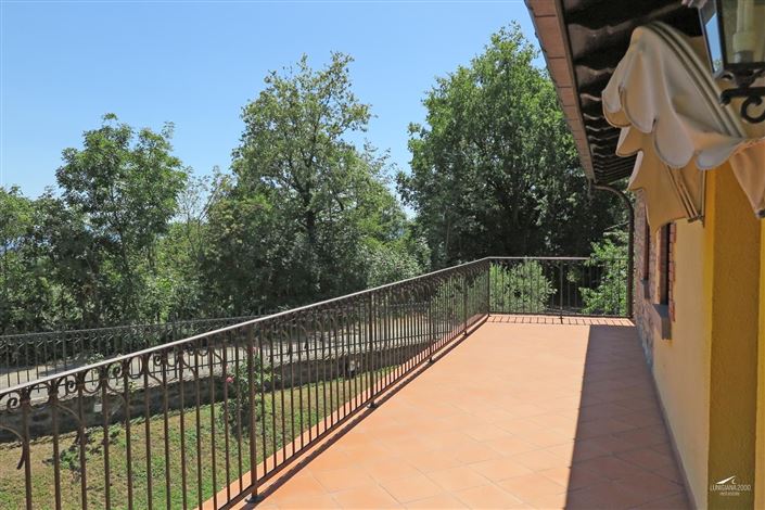 Image No.42-3 Bed Property for sale