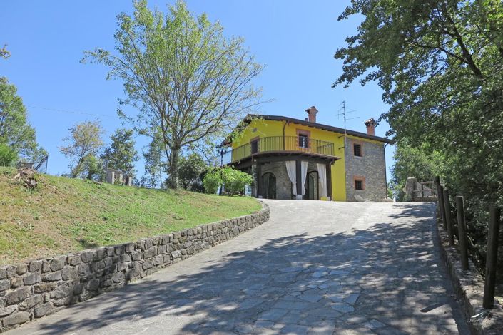 Image No.5-Propriété de 3 chambres à vendre à Bagnone