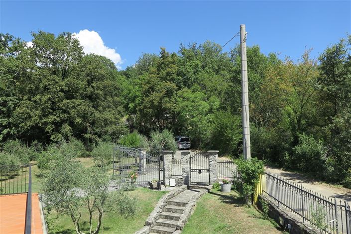 Image No.56-3 Bed Property for sale