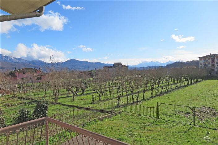 Image No.32-4 Bed Property for sale