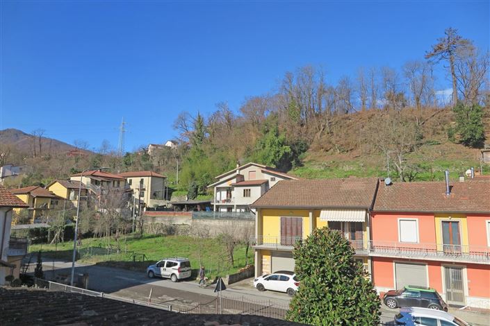 Image No.50-4 Bed Property for sale