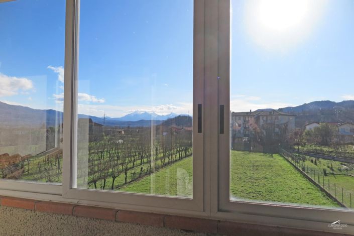 Image No.52-4 Bed Property for sale