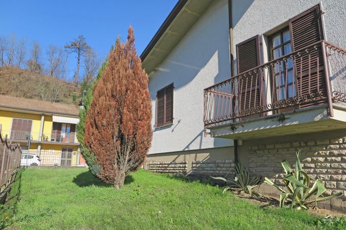 Image No.59-4 Bed Property for sale