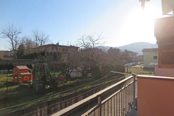 Image No.12-3 Bed Property for sale