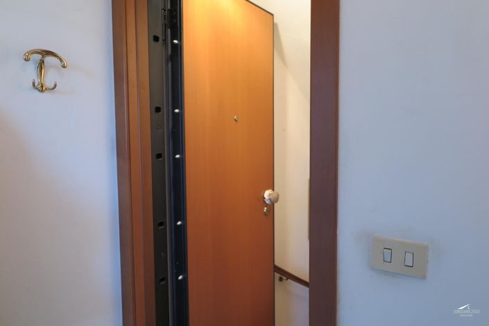 Image No.36-3 Bed Property for sale