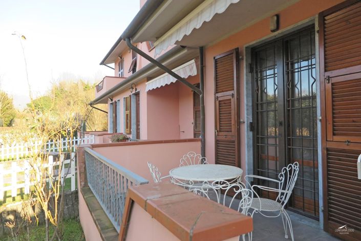 Image No.4-3 Bed Property for sale