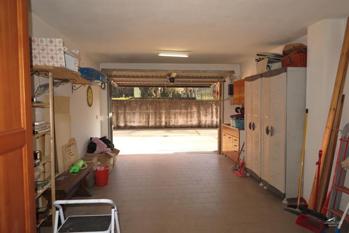 Image No.44-3 Bed Property for sale