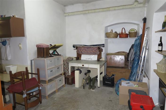 Image No.19-4 Bed Property for sale