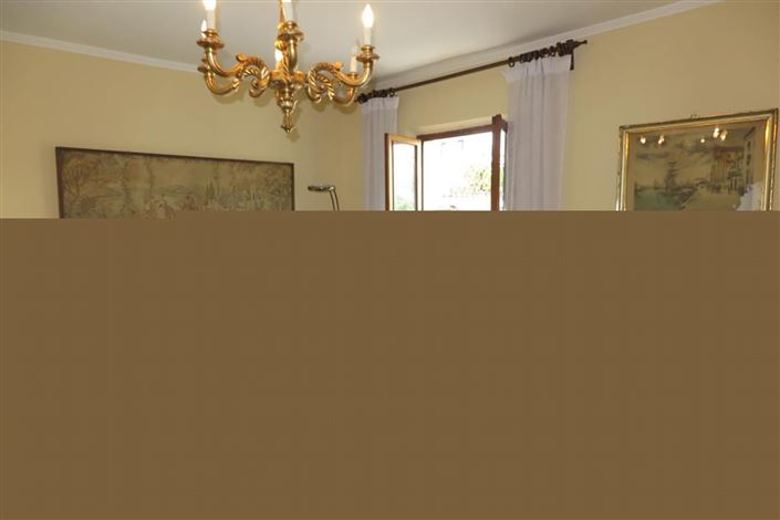 Image No.7-4 Bed Property for sale