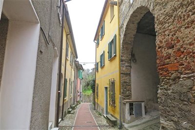 1 - la Spezia, Maison de village