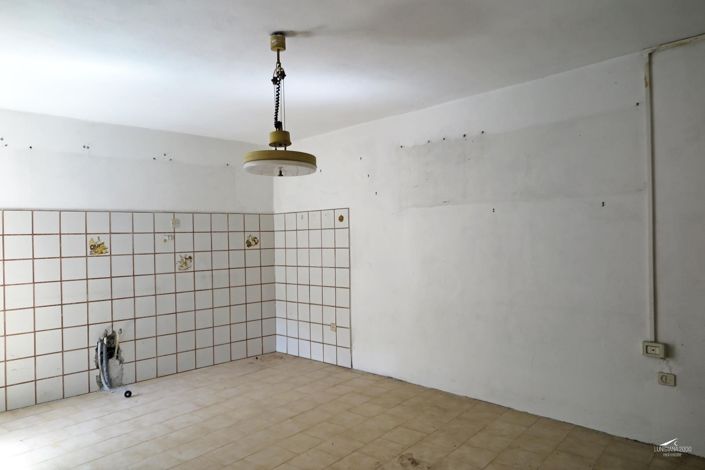 Image No.10-4 Bed Village House for sale