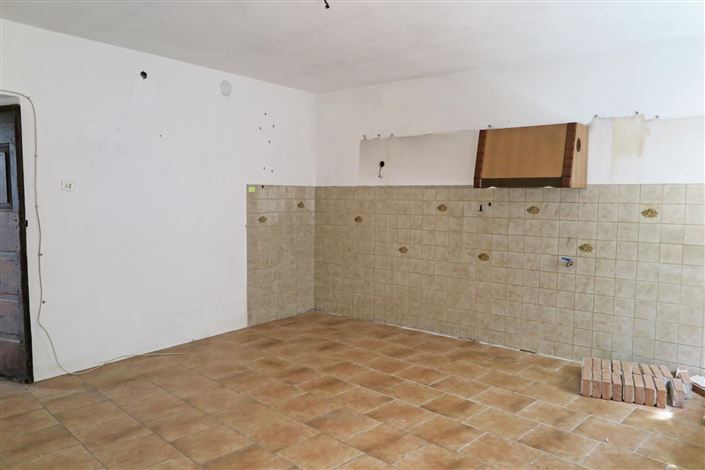 Image No.13-4 Bed Village House for sale