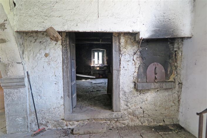 Image No.16-4 Bed Village House for sale