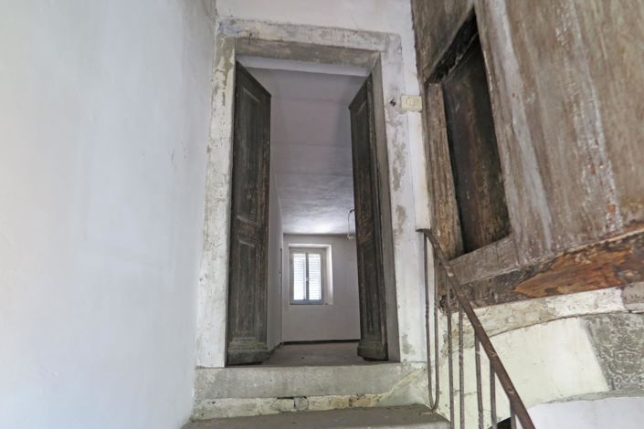 Image No.22-4 Bed Village House for sale