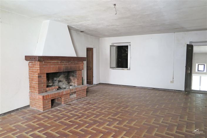 Image No.26-4 Bed Village House for sale