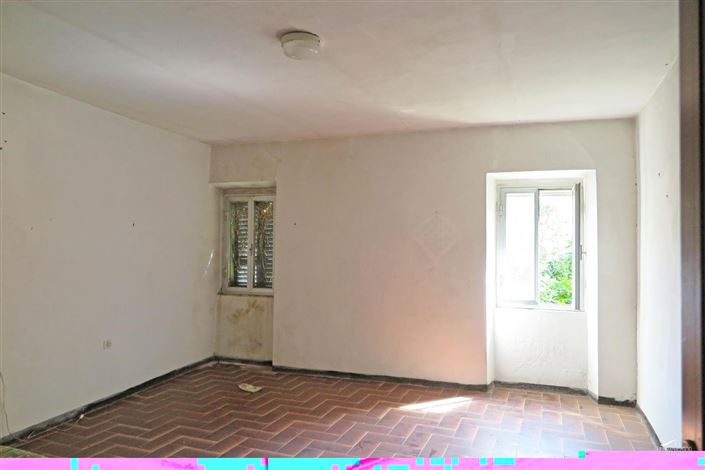 Image No.28-4 Bed Village House for sale