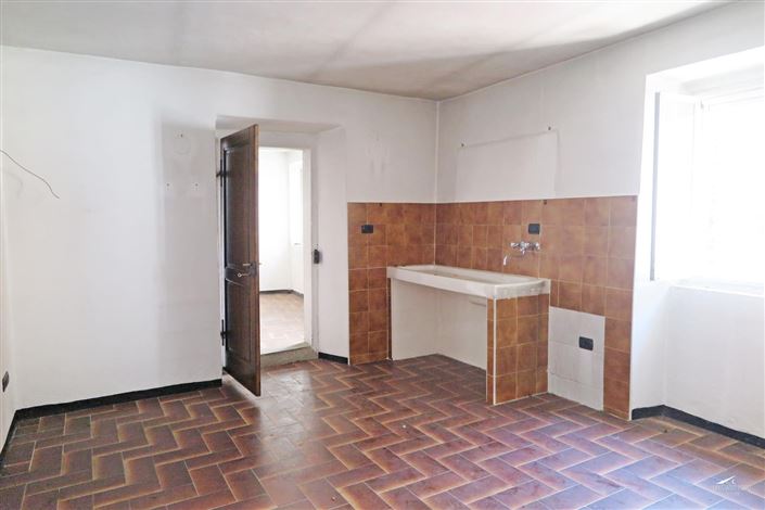 Image No.36-4 Bed Village House for sale