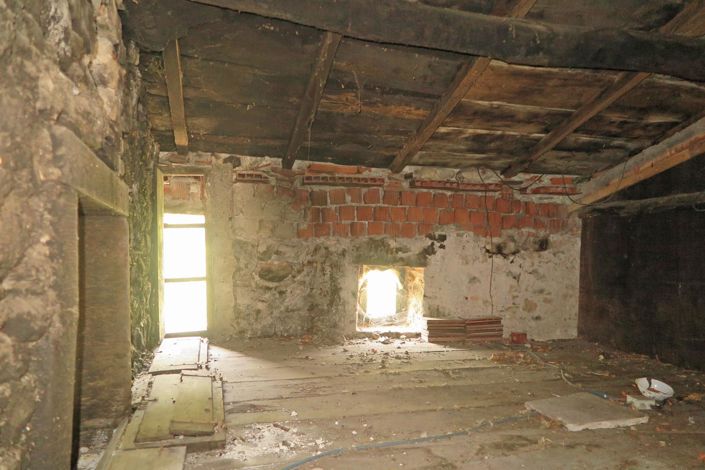 Image No.40-4 Bed Village House for sale