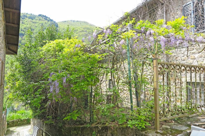 Image No.43-4 Bed Village House for sale