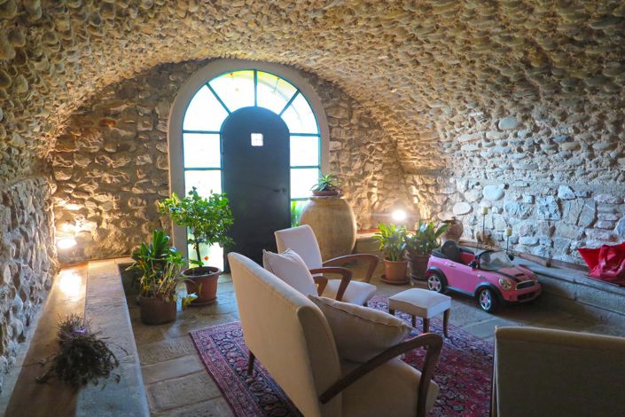 Image No.7-4 Bed Farmhouse for sale