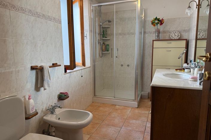 Image No.6-Propriété de 2 chambres à vendre