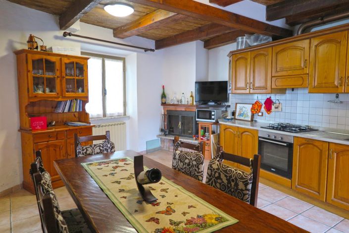 Image No.7-Propriété de 2 chambres à vendre à Fivizzano