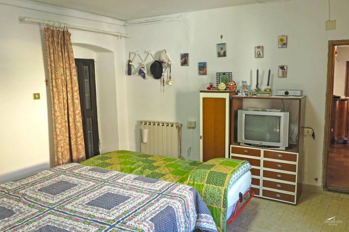 Image No.12-Propriété de 4 chambres à vendre à Casola in Lunigiana