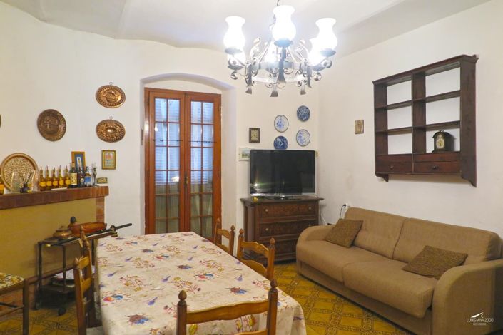Image No.12-Propriété de 4 chambres à vendre à Podenzana