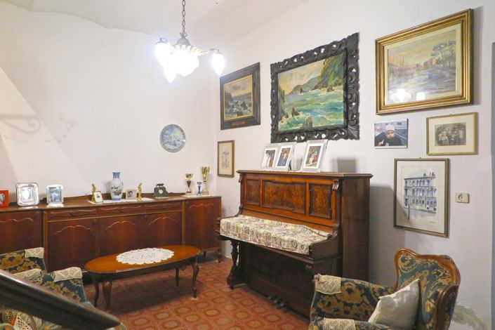 Image No.18-Propriété de 4 chambres à vendre à Podenzana
