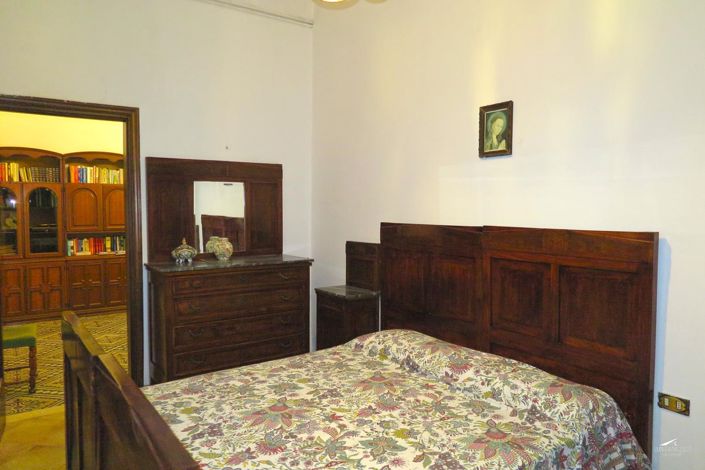 Image No.31-4 Bed Property for sale