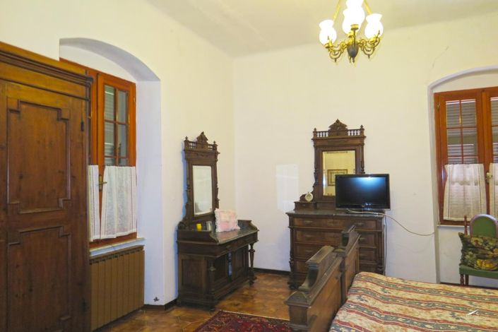 Image No.34-Propriété de 4 chambres à vendre à Podenzana