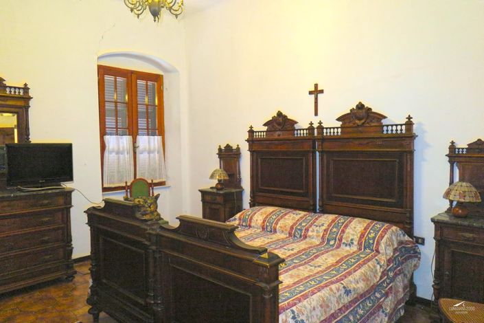 Image No.36-Propriété de 4 chambres à vendre à Podenzana