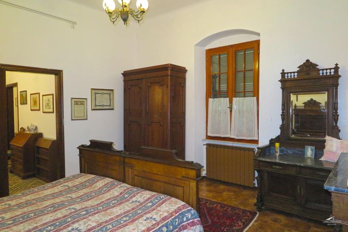 Image No.38-Propriété de 4 chambres à vendre à Podenzana
